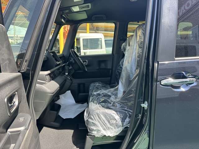 HONDA N BOX CUSTOM 2025 Image 31