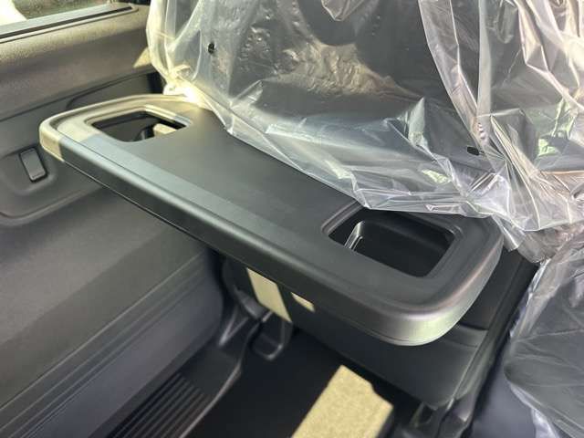 HONDA N BOX CUSTOM 2025 Image 31