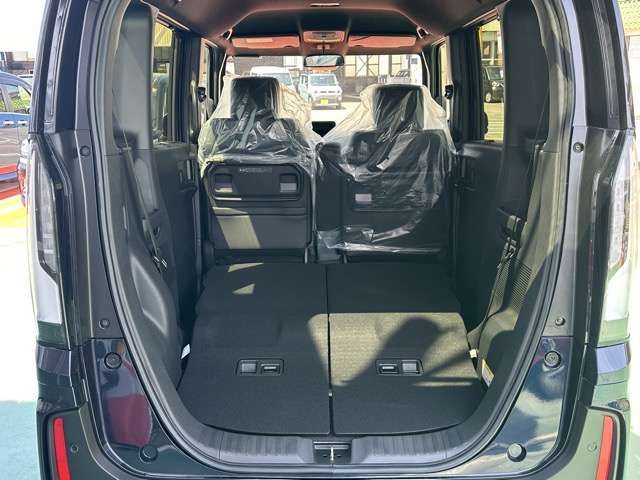 HONDA N BOX CUSTOM 2025 Image 31