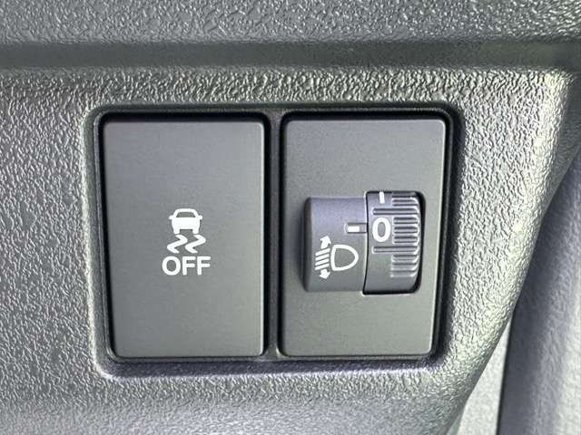 HONDA N BOX CUSTOM 2025 Image 31