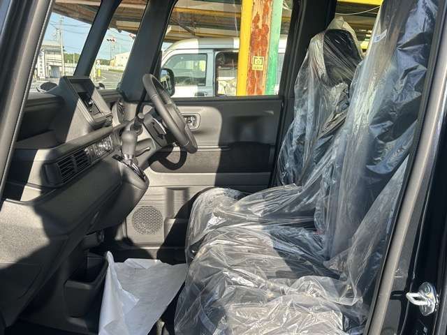 HONDA N BOX CUSTOM 2025 Image 31