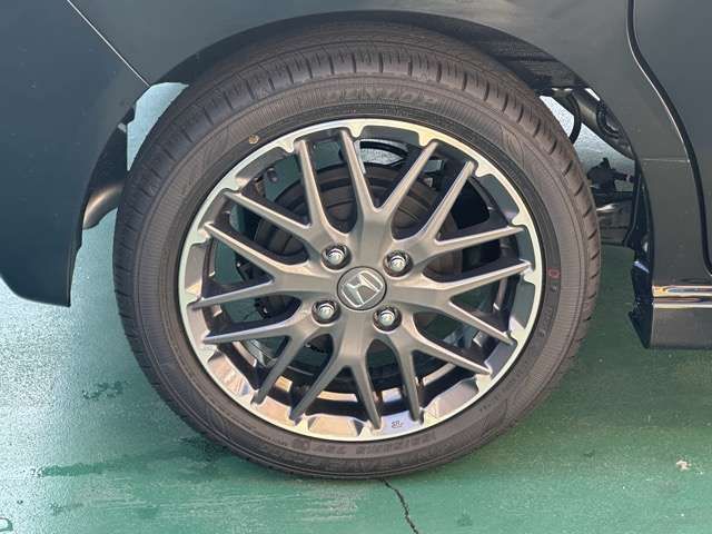 HONDA N BOX CUSTOM 2025 Image 31