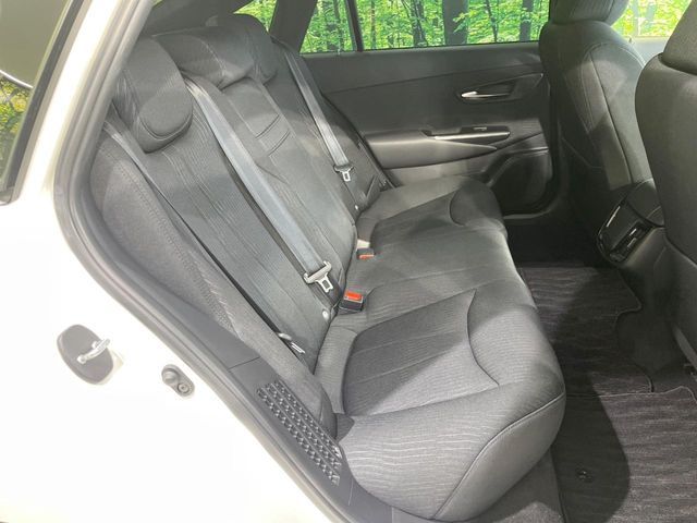 TOYOTA CROWN SEDAN HYBRID 2018 Image 31