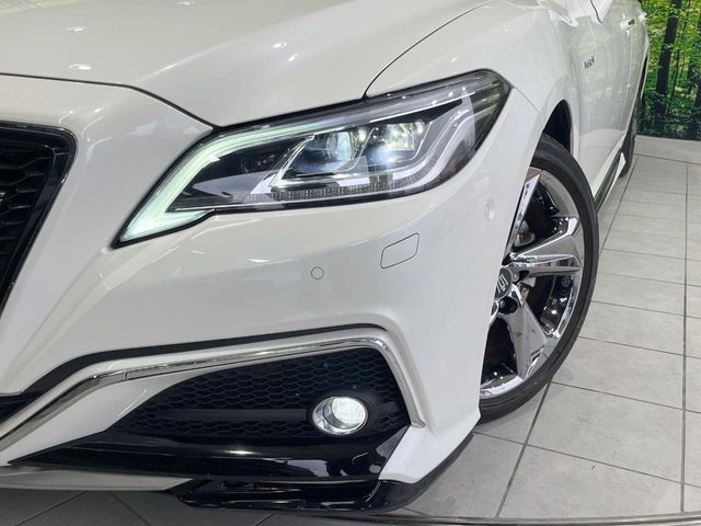 TOYOTA CROWN SEDAN HYBRID 2018 Image 31
