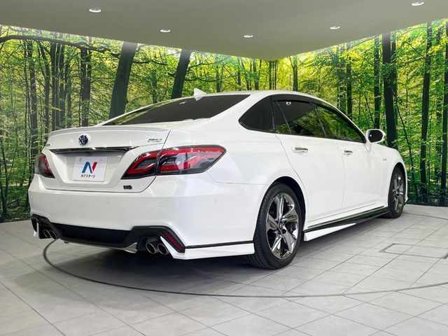 TOYOTA CROWN SEDAN HYBRID 2018 Image 31