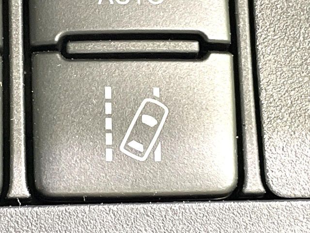 TOYOTA SIENTA 2018 Image 31