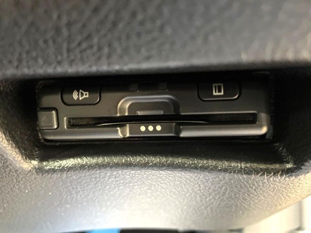 TOYOTA SIENTA 2018 Image 31