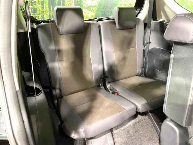 TOYOTA SIENTA 2018 Image 31