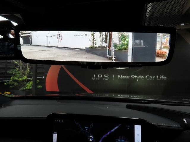 TOYOTA LEXUS LS500H 4WD 2025 Image 31