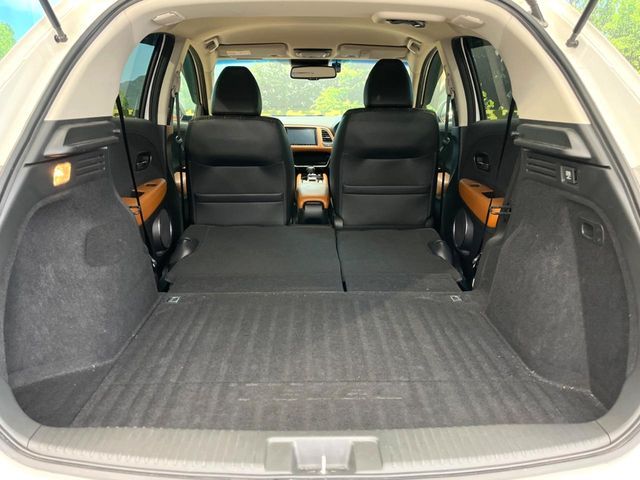 HONDA VEZEL HYBRID 2017 Image 31