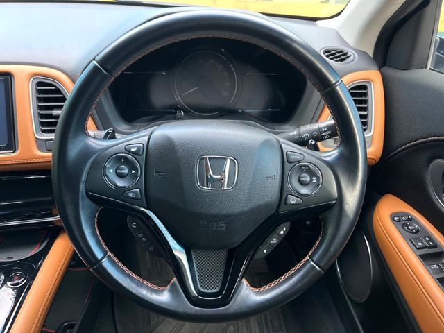 HONDA VEZEL HYBRID 2017 Image 31