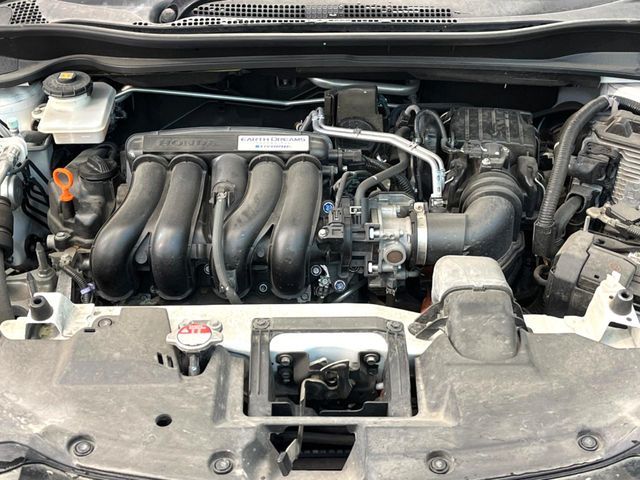 HONDA VEZEL HYBRID 2017 Image 31