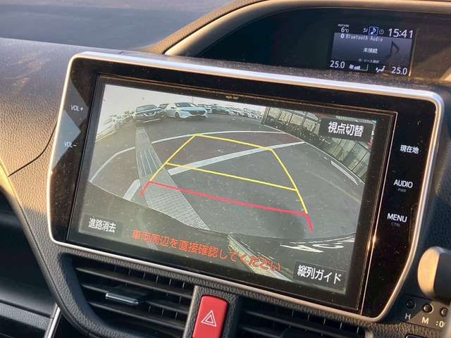 TOYOTA VOXY HYBRID 2018 Image 31