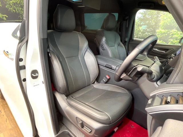 TOYOTA ALPHARD HYBRID 2024 Image 31