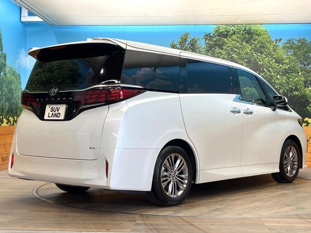 TOYOTA ALPHARD HYBRID 2024 Image 31