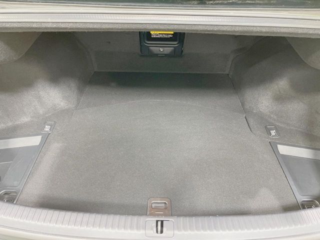 TOYOTA LEXUS IS F 2009 Image 31