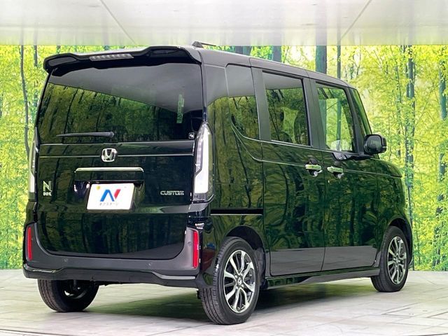 HONDA N BOX CUSTOM 2023 Image 31