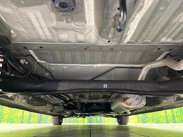 HONDA N BOX CUSTOM 2023 Image 31