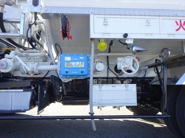 MITSUBISHI CANTER 2024 Image 31