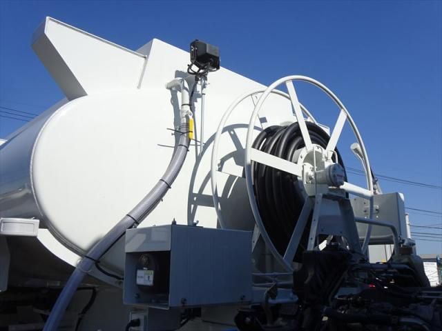 MITSUBISHI CANTER 2024 Image 31