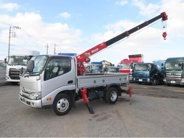 HINO DUTRO 2020 Image 31
