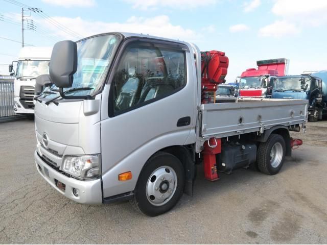 HINO DUTRO 2020 Image 31