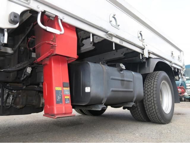 HINO DUTRO 2020 Image 31