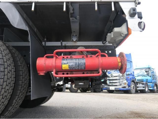 HINO DUTRO 2020 Image 31