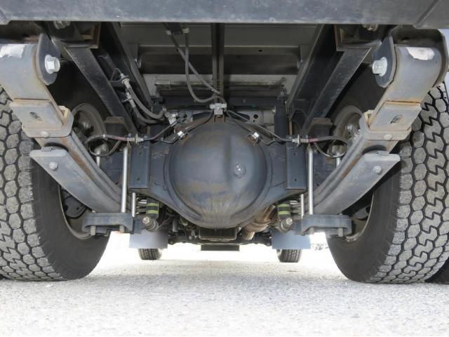 HINO DUTRO 2020 Image 31