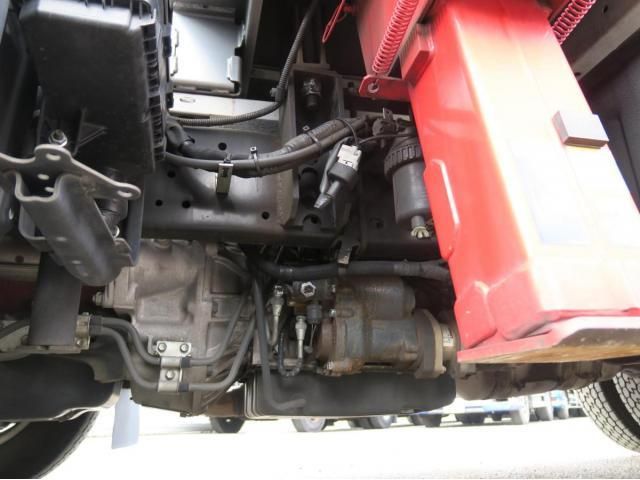 HINO DUTRO 2020 Image 31