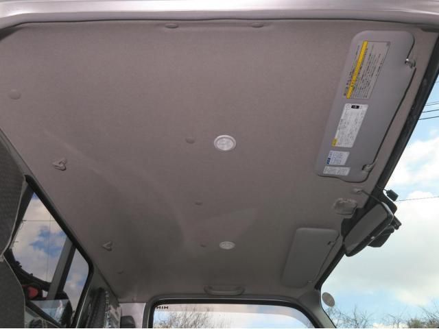 HINO DUTRO 2020 Image 31