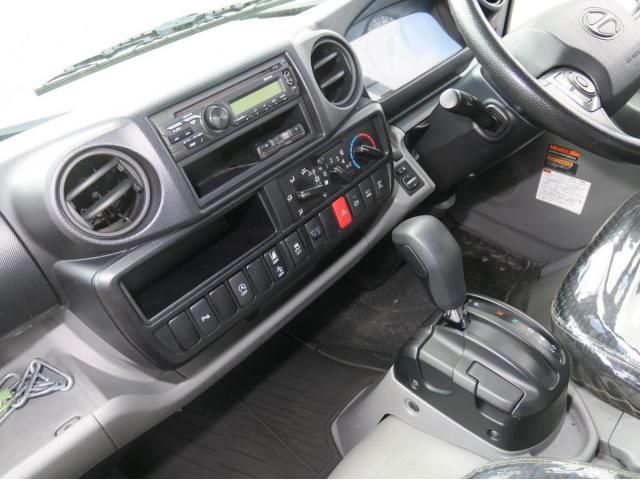 HINO DUTRO 2020 Image 31