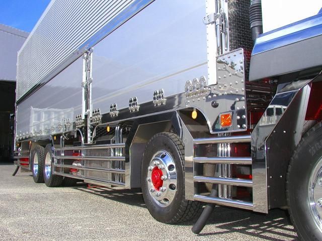 MITSUBISHI FUSOU SUPER GREAT 2025 Image 31