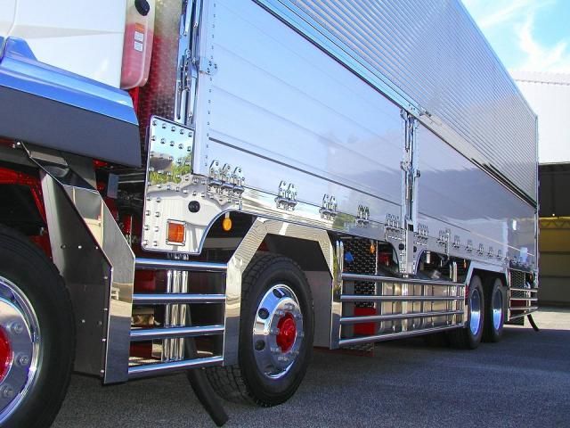 MITSUBISHI FUSOU SUPER GREAT 2025 Image 31