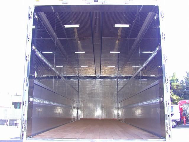 MITSUBISHI FUSOU SUPER GREAT 2025 Image 31