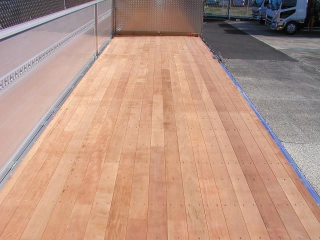 MITSUBISHI FUSOU SUPER GREAT 2025 Image 31