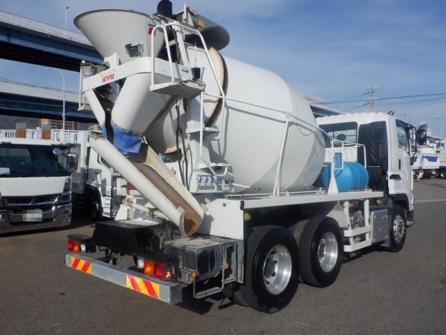 ISUZU GIGA 2023 Image 31