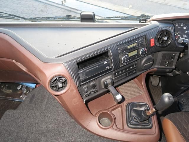 HINO PROFIA 2018 Image 31