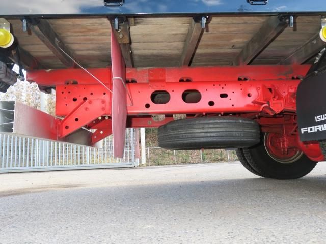 ISUZU ELF 2015 Image 31