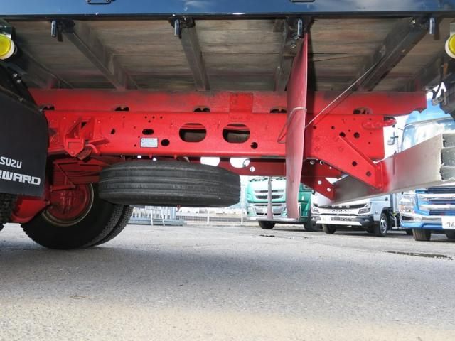 ISUZU ELF 2015 Image 31