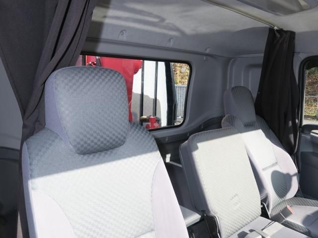 ISUZU ELF 2015 Image 31