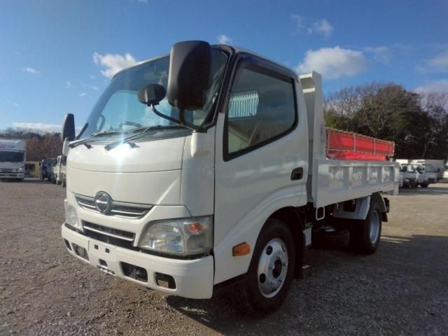 HINO DUTRO 2014 Image 31