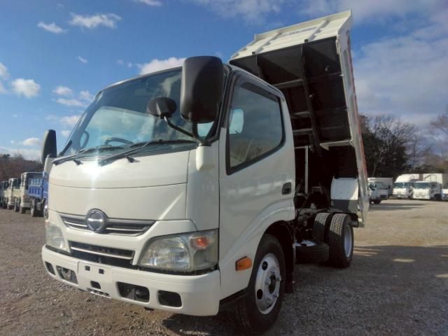 HINO DUTRO 2014 Image 31