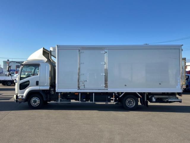 ISUZU FORWARD 2021 Image 31