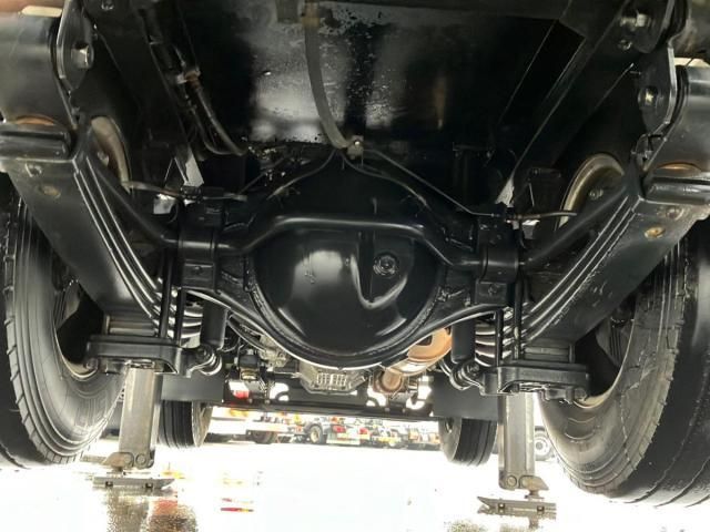 HINO DUTRO 2009 Image 31