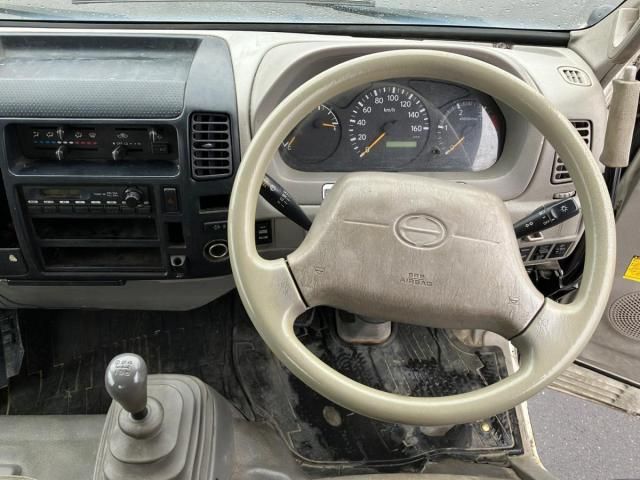 HINO DUTRO 2009 Image 31