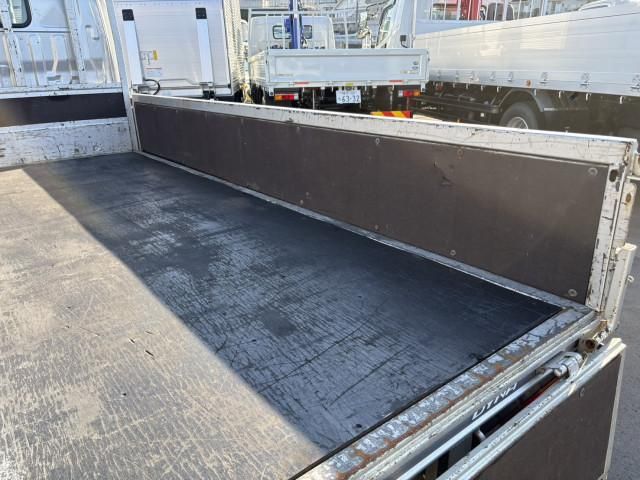 TOYOTA DYNA 2018 Image 31