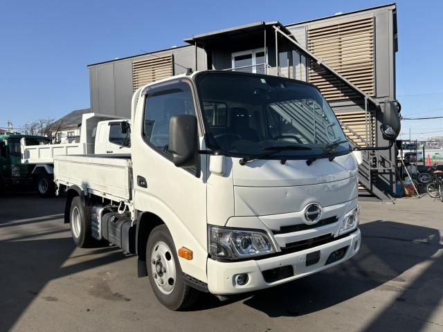 HINO DUTRO 2019 Image 31