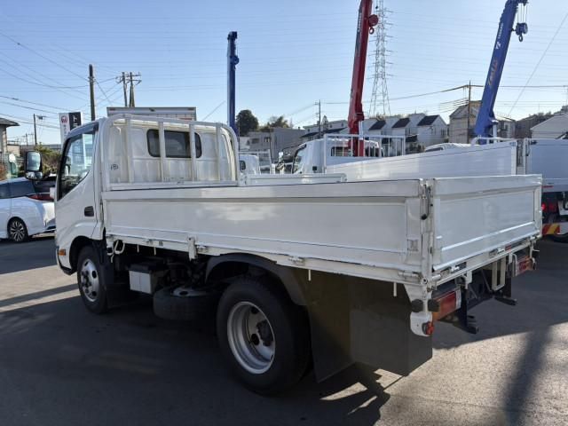 HINO DUTRO 2019 Image 31