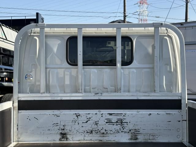 HINO DUTRO 2019 Image 31